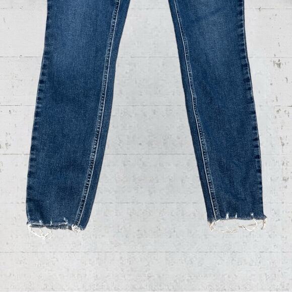 Paige Women's Blue Verdugo Ankle Skinny Jeans With Raw Hem Size 27 - Picture 5 of 12